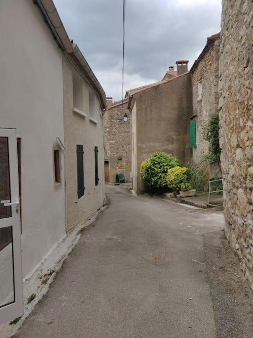 Villa Vilata A Padern Dans Les Corbieres Sauvages Exterior foto